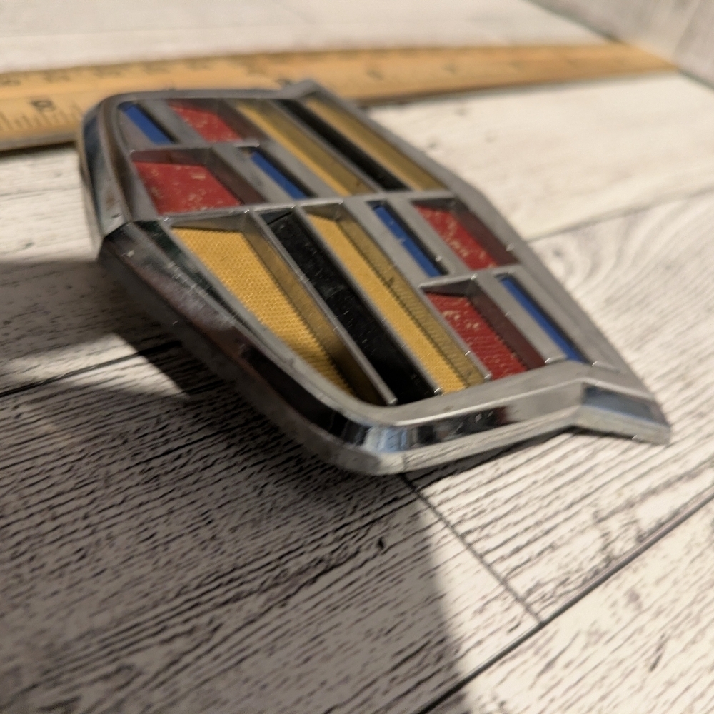 Cadillac Car Emblem - Silver, Red, Yellow, Black - Picture 4 of 7